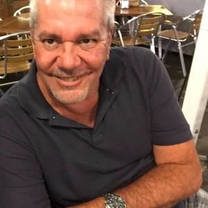 Meet your Posher, Bobby